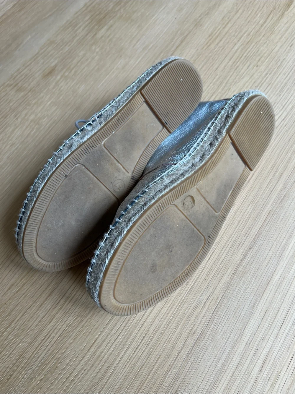 Robert Clergerie Metallic Silver Espadrille Lace-Up Shoes